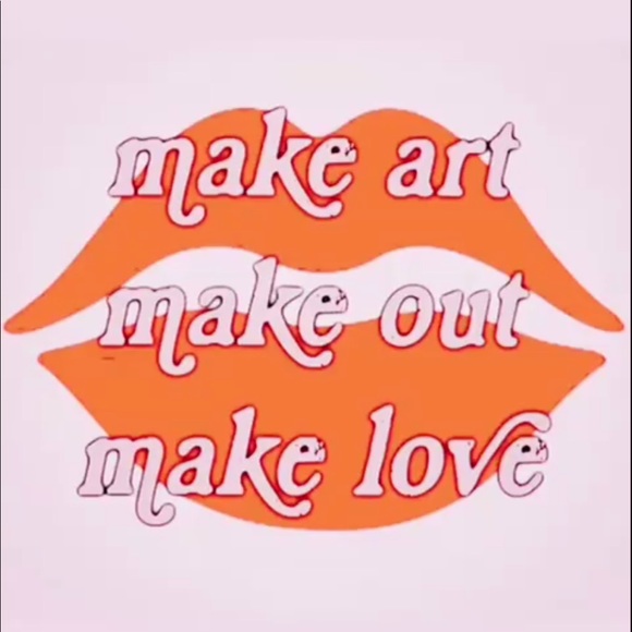 Fashion is Key - Picture 1 of 1